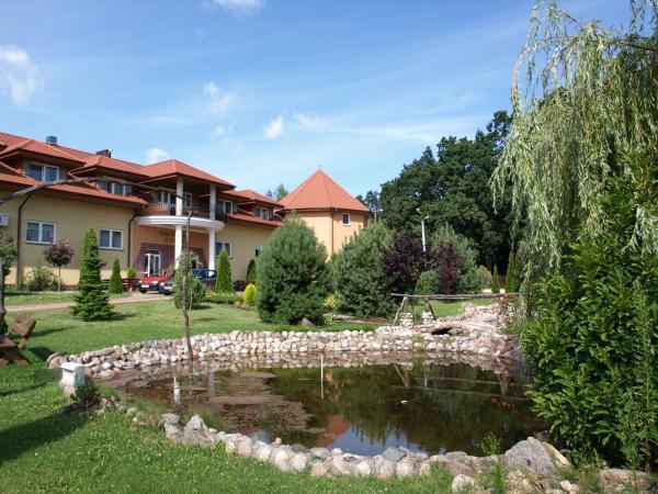 Hotel Kamiza Wyszków Exteriör bild